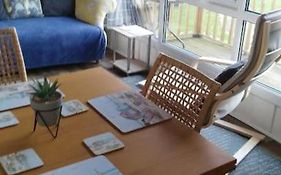 No 27 A Dog Friendly Rural Coastal Chalet